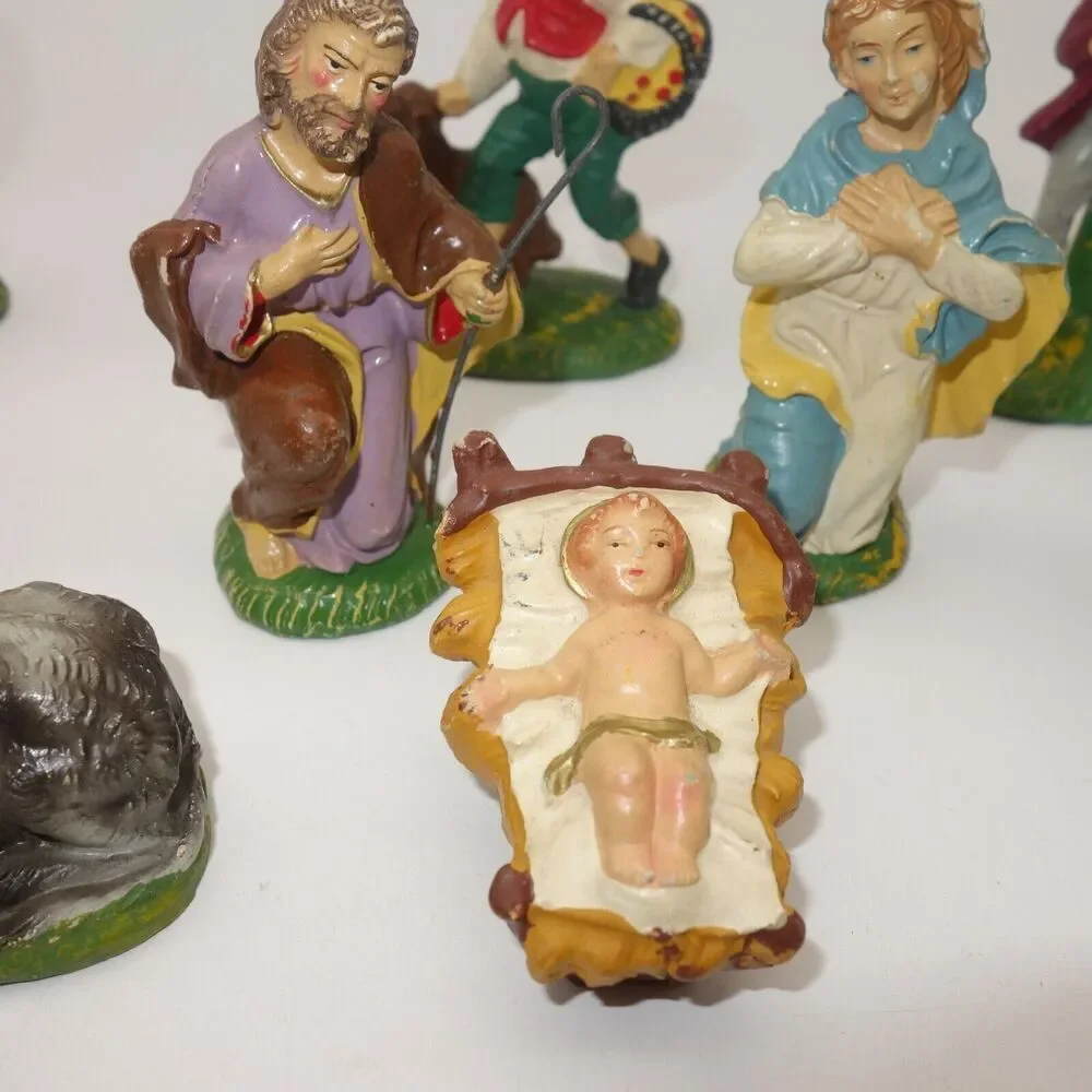 Vintage Signed Nativity Scene Figures 9 Piece Set Chalkware Made in Italy - Picture 2 of 12